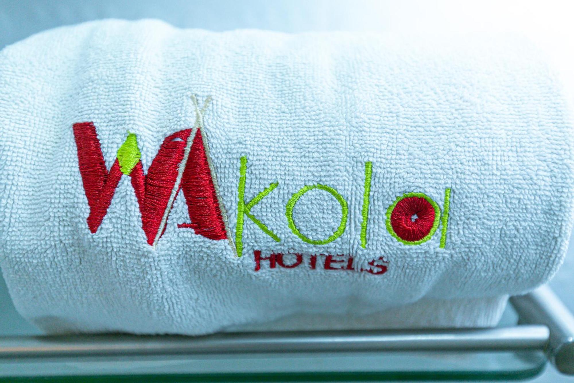 Wakola Hotel Cheikh Anta Diop Dakar Exterior photo
